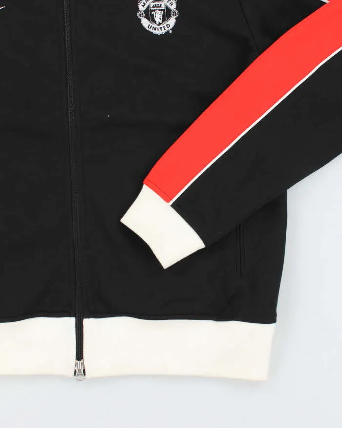 Vintage Nike Manchester United Track Jacket - XL sold by Rokit product image thumbnail 4