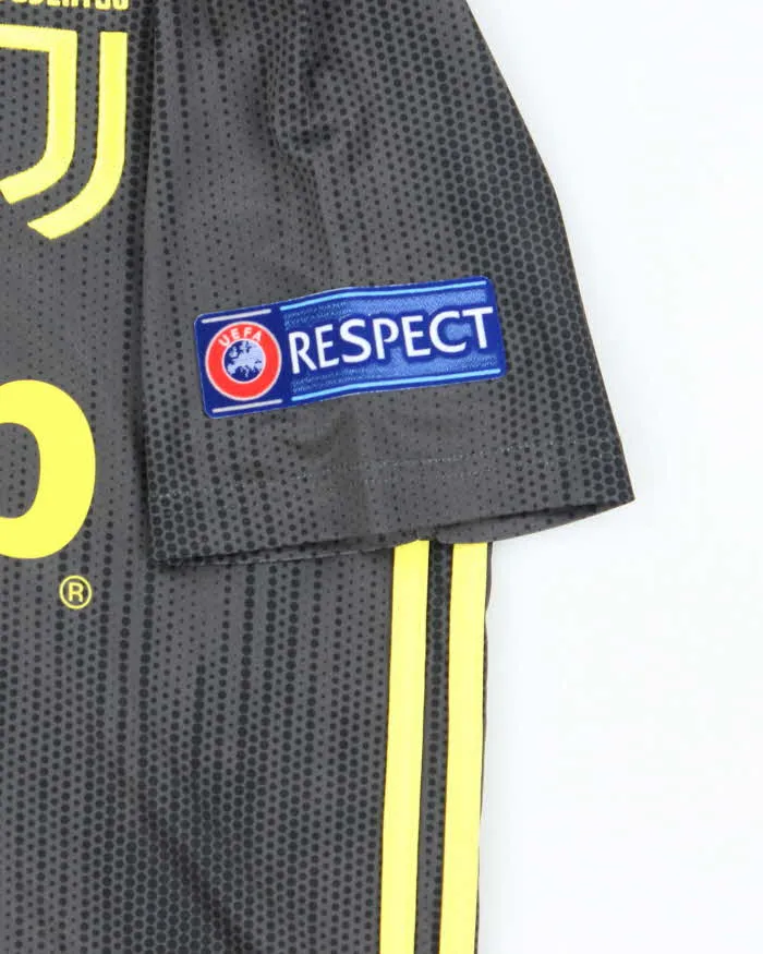 Vintage Adidas Juventus Third Football Shirt - S sold by Rokit product image thumbnail 4