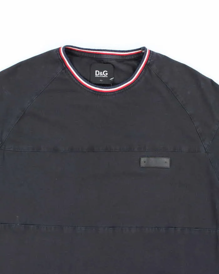 Vintage Dolce & Gabbana T-shirt - L sold by Rokit product image thumbnail 3