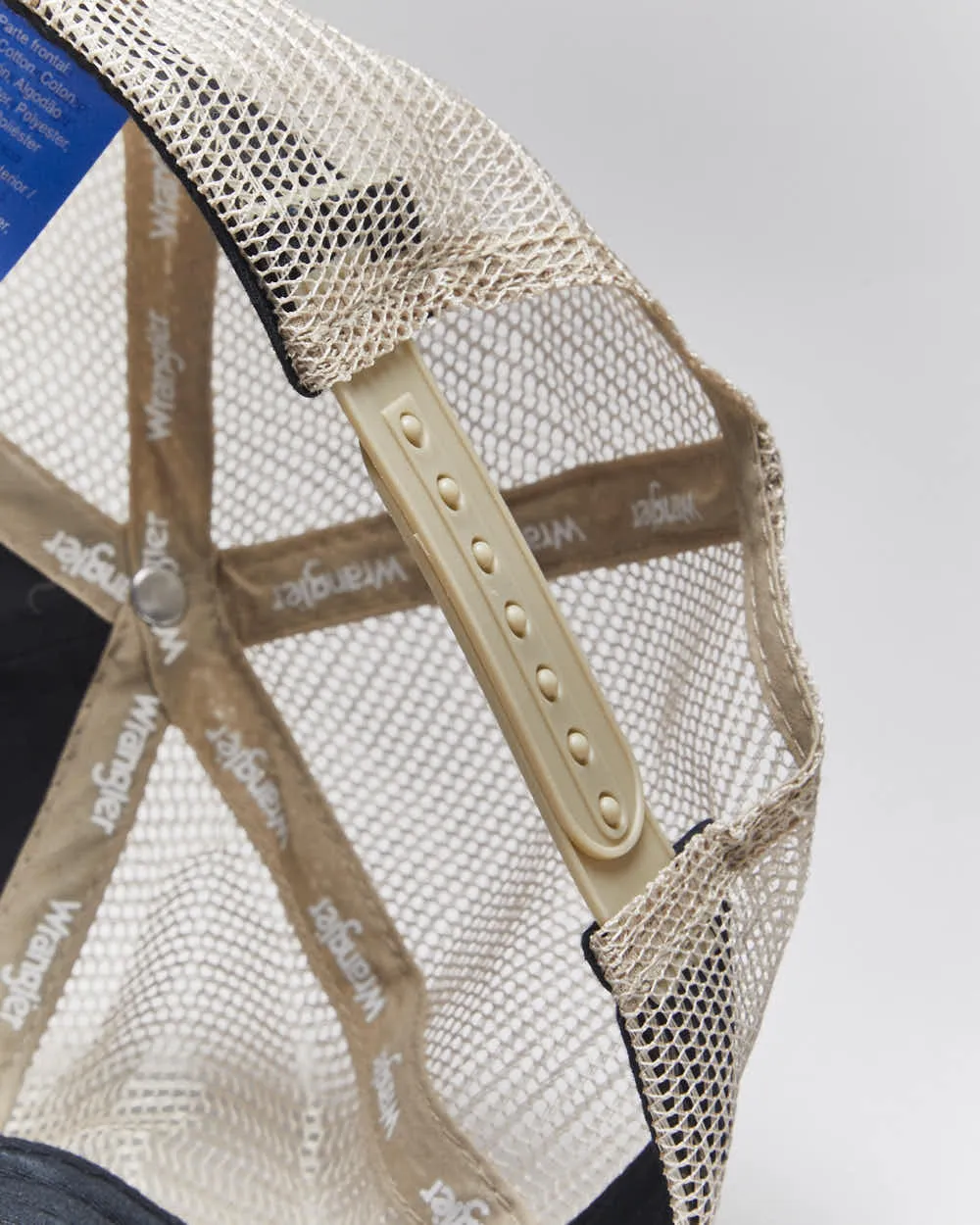 Vintage Wrangler Long Live Cowboys Trucker Cap - OS sold by Rokit product image thumbnail 5