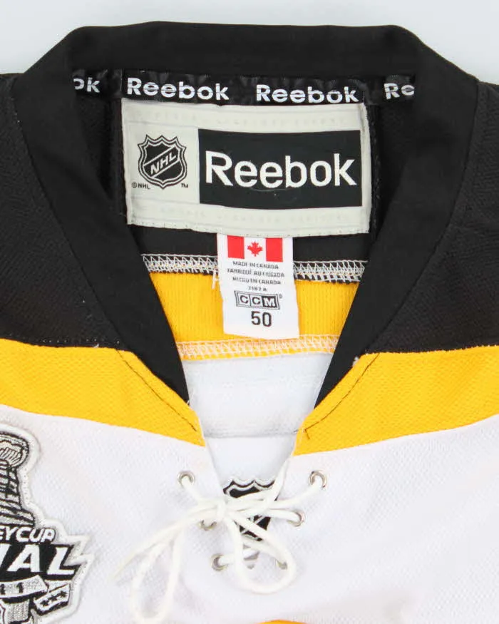 Vintage Boston Bruins NFL Stanley Cup Football Jersey - XL sold by Rokit product image thumbnail 5