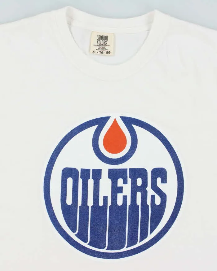Vintage Oilers Short Sleeve T-shirt - XL sold by Rokit product image thumbnail 3
