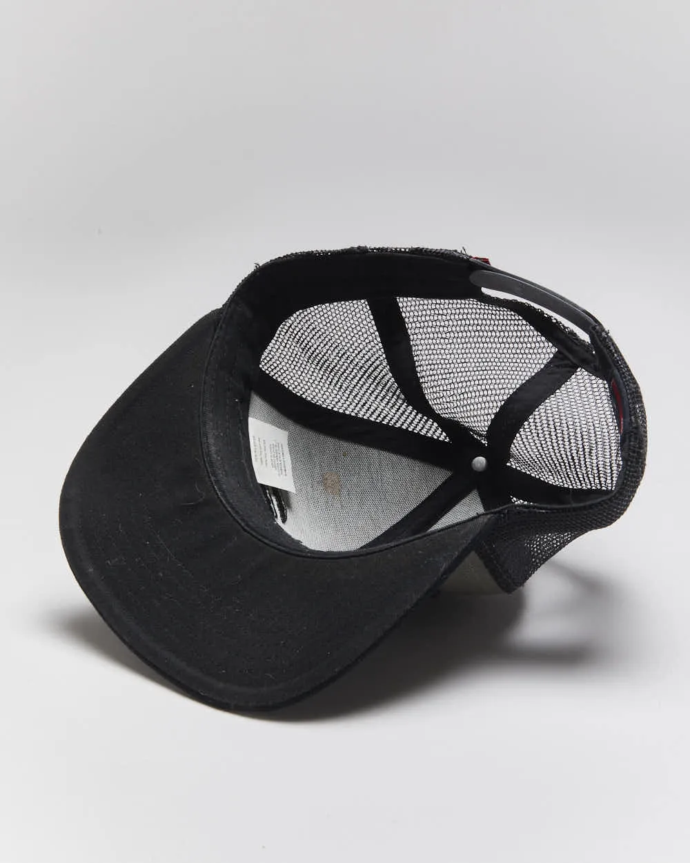 Vintage Oakley Spell Out Logo Trucker Cap - OS sold by Rokit product image thumbnail 4