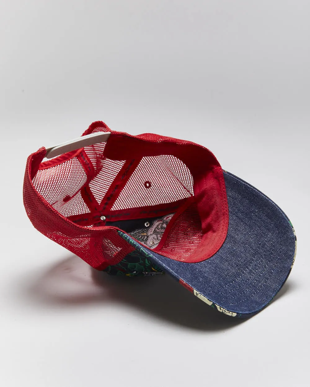 Vintage Y2K Ed Hardy Embroidered Trucker Cap - OS sold by Rokit product image thumbnail 4