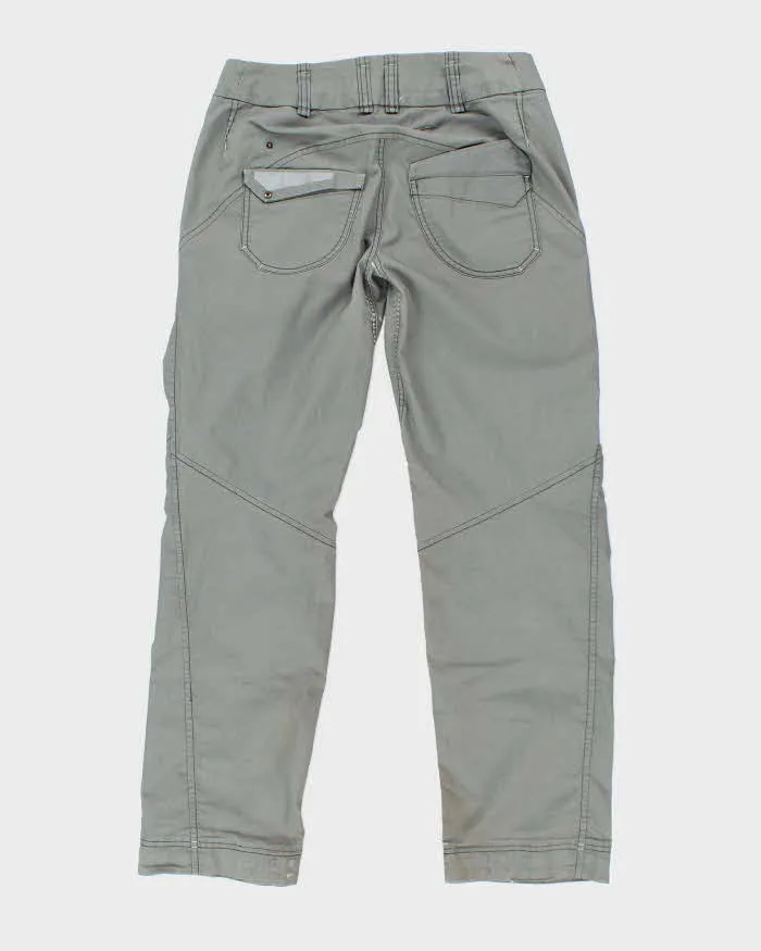 Vintage Women's Arc'teryx Multi Pocket Utility Trousers - W28 L30 sold by Rokit product image thumbnail 2