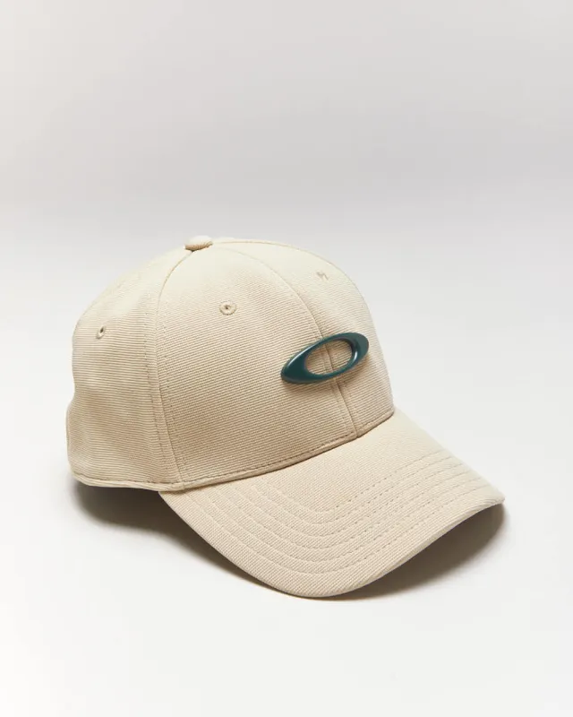 Vintage 2000's Oakley O Logo Fitted Cap - S sold by Rokit