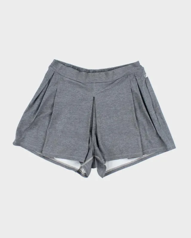 Lululemon Grey Shorts - XS sold by Rokit