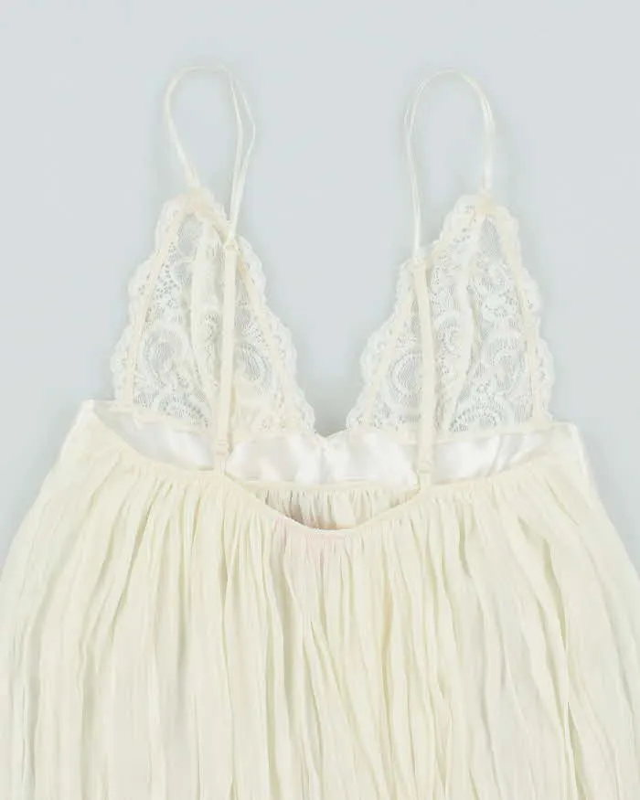 Vintage Y2k 00s Victoria's Secret Pleated Cami - XS sold by Rokit product image thumbnail 4