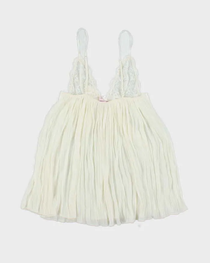 Vintage Y2k 00s Victoria's Secret Pleated Cami - XS sold by Rokit product image thumbnail 2