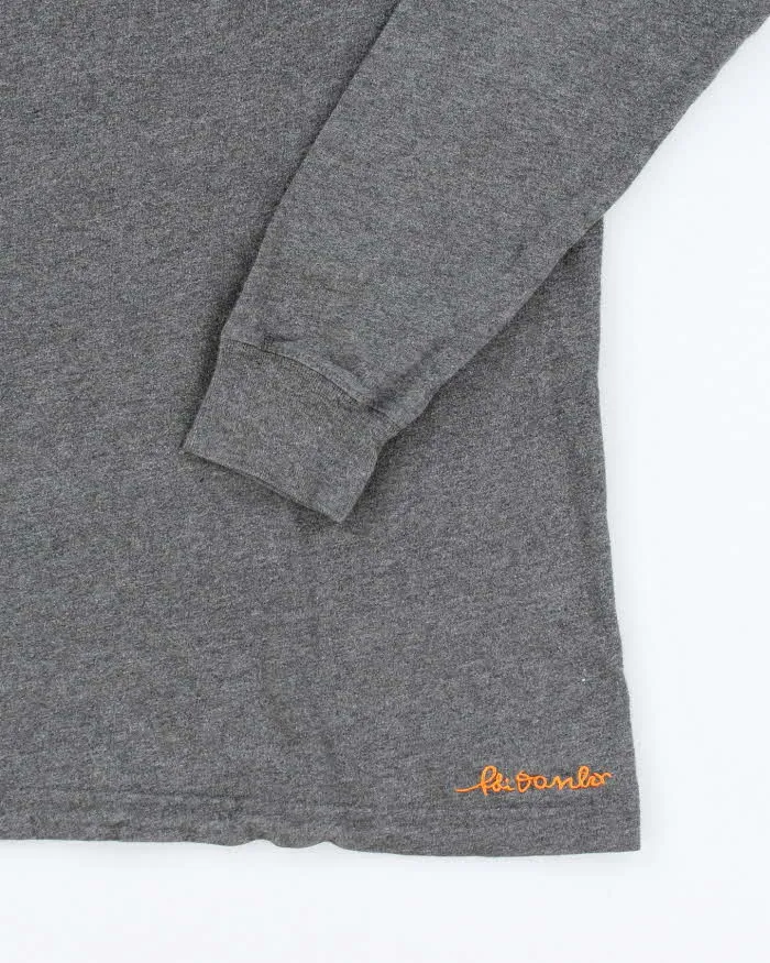 Vintage 2000's Adidas Spell Out Graphic Long-sleeve T-Shirt - S sold by Rokit product image thumbnail 4