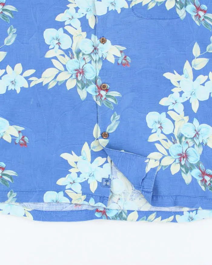 Vintage Tommy Bahama Silk Hawaiian Shirt - L sold by Rokit product image thumbnail 4