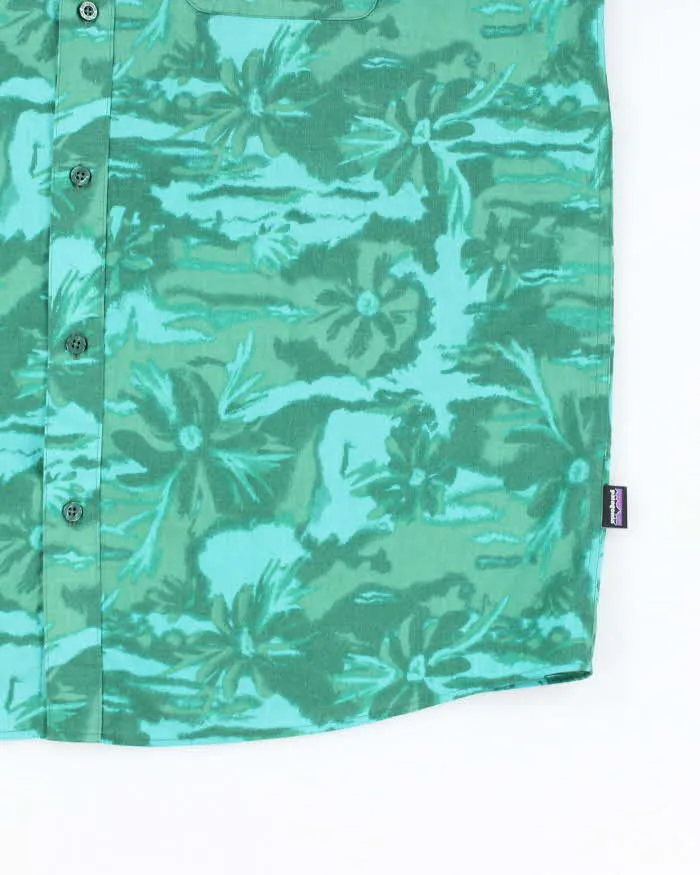 Vintage Patagonia Floral Patterned Short Sleeve Shirt - XL sold by Rokit product image thumbnail 4