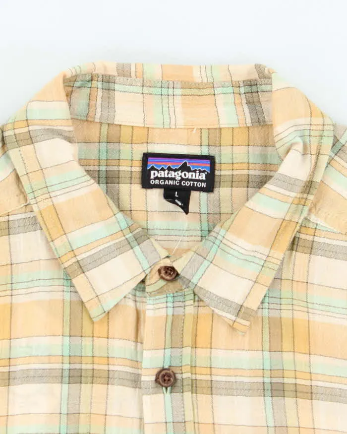 Vintage Patagonia Checked Short Sleeve Shirt - L sold by Rokit product image thumbnail 5