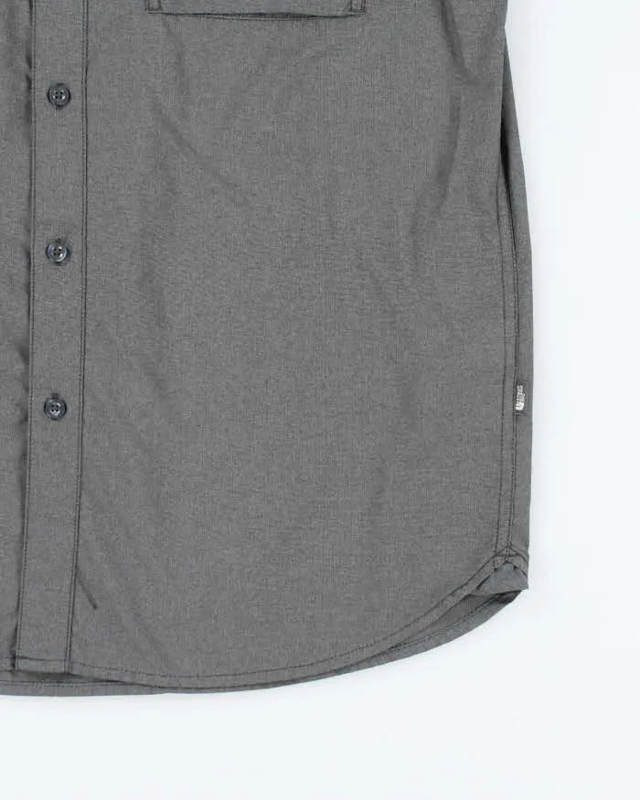 Vintage The North Face Short Sleeve Shirt - L sold by Rokit product image thumbnail 4