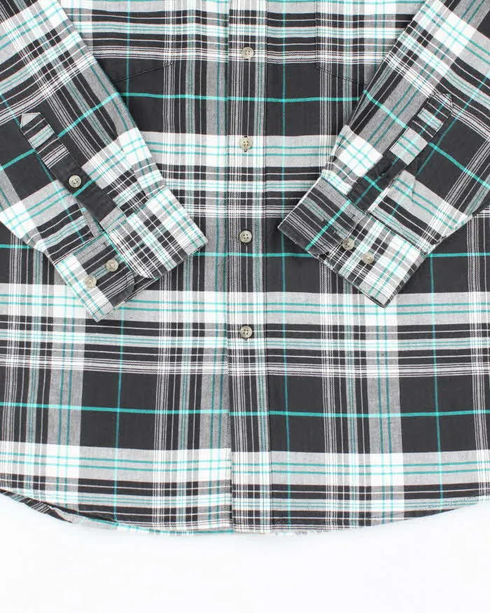 Vintage Wrangler Heavyweight Button Up Flannel Shirt - XL sold by Rokit product image thumbnail 4