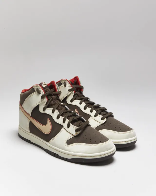 Nike Dunk High Trainers - UK11 sold by Rokit