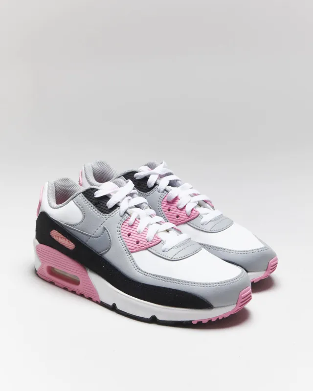 Nike Air Max Trainers - UK5.5 made by Nike