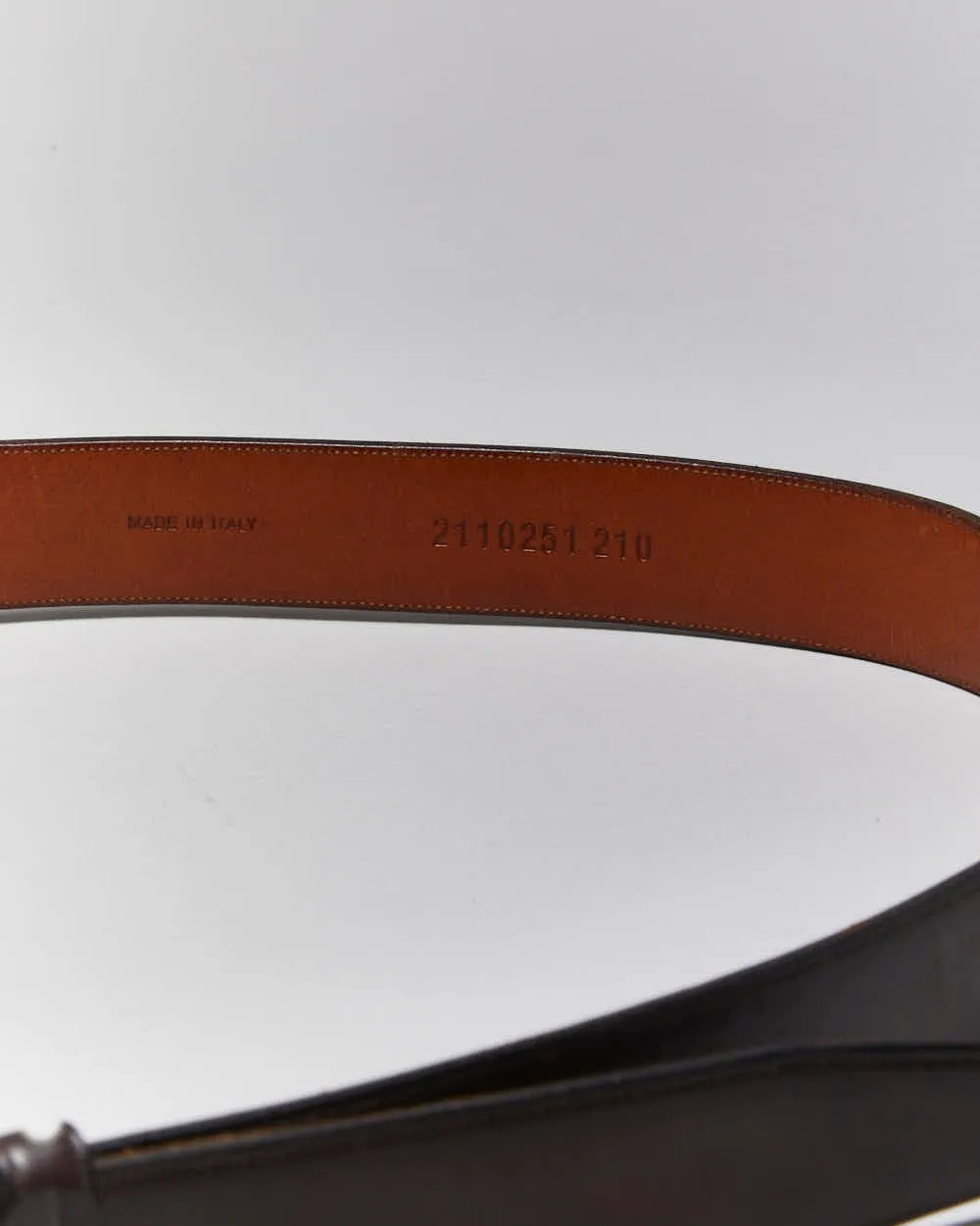 Vintage Ralph Lauren Leather Belt - W40-W44 sold by Rokit product image thumbnail 4