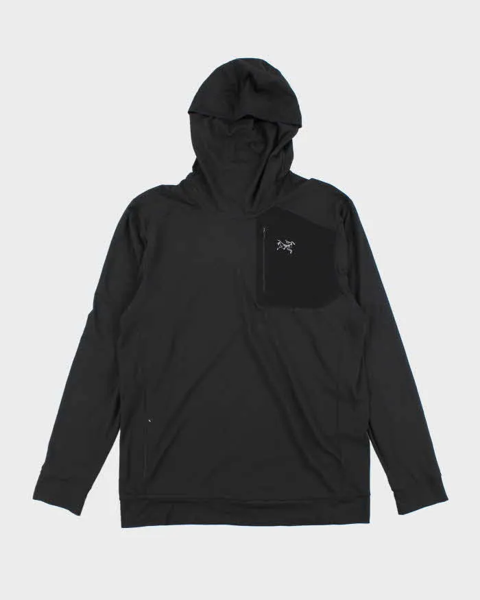 Vintage Arc'teryx Lightweight High Neck Pull Over Hoodie - M sold by Rokit