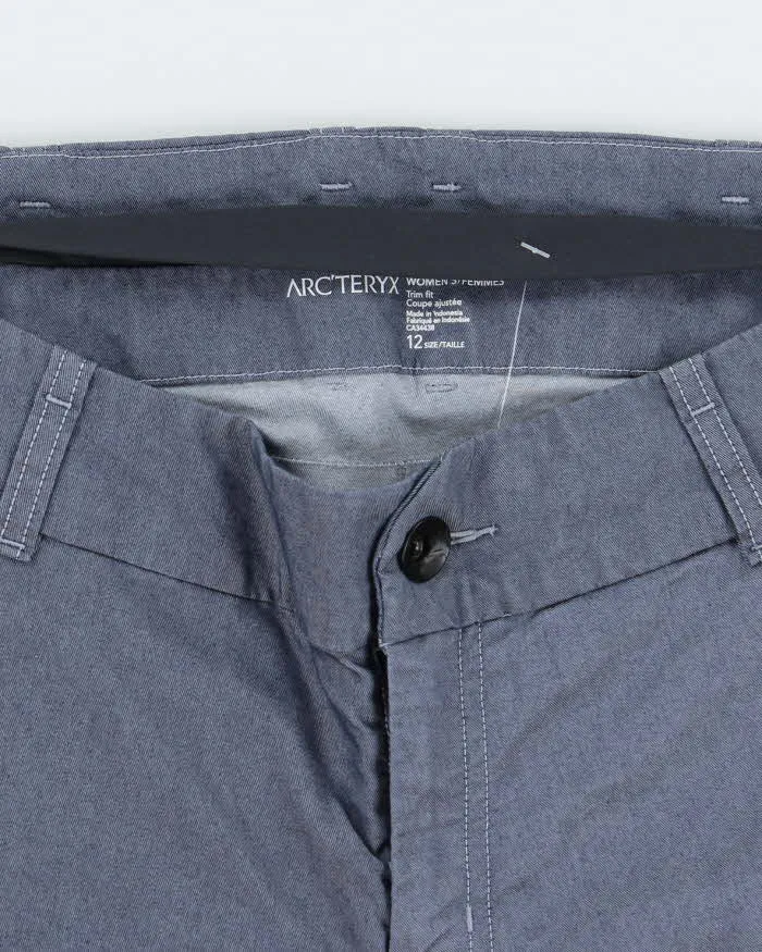 Vintage Y2K Arc'teryx 3/4 Lightweight Shorts - W32 L29 sold by Rokit product image thumbnail 5