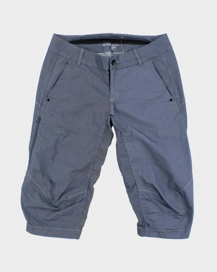 Vintage Y2K Arc'teryx 3/4 Lightweight Shorts - W32 L29 sold by Rokit