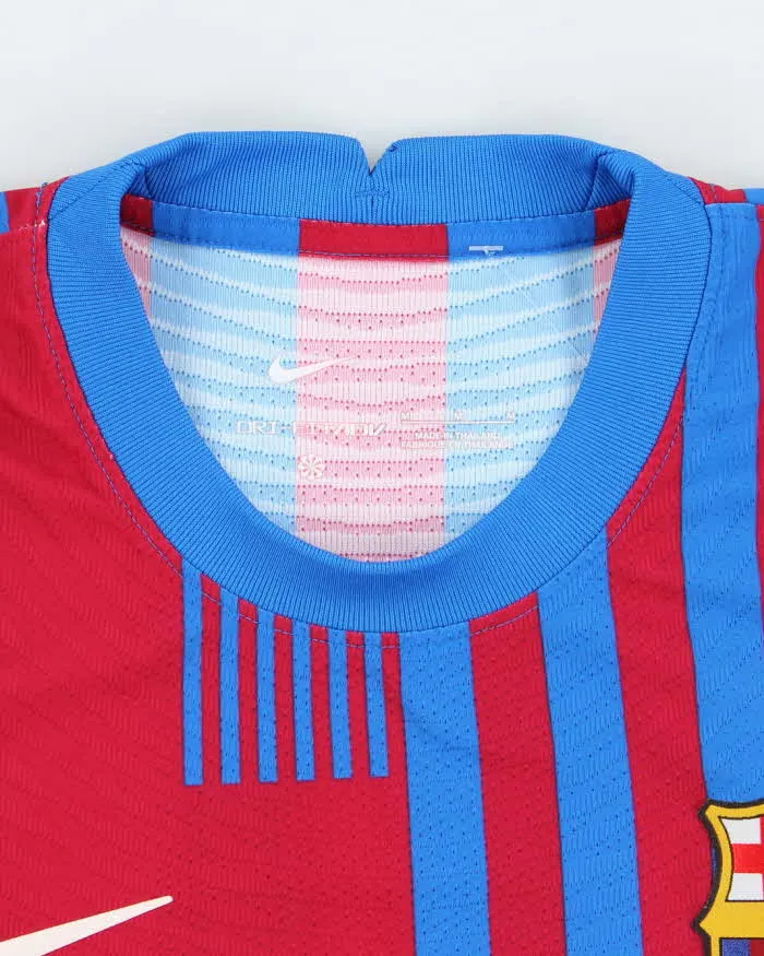 Vintage Nike Barcelona FC Home Football Shirt - M sold by Rokit product image thumbnail 5