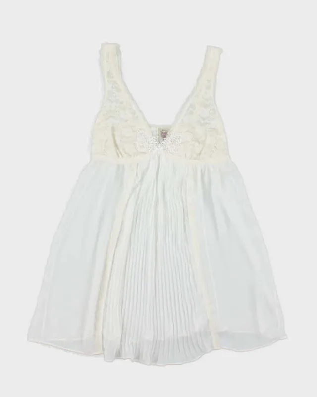 Vintage Y2k 00s In Bloom Pleated Mesh Top - M sold by Rokit