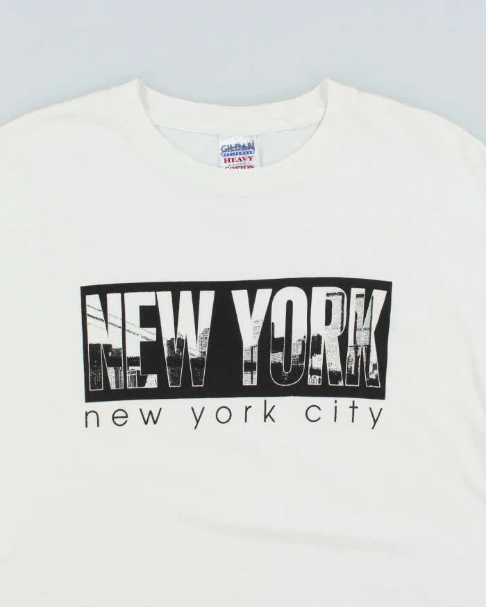 Vintage 00s New York City T-shirt - L sold by Rokit product image thumbnail 3