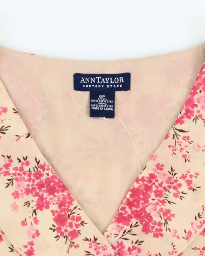 Vintage Ann Taylor Floral Top - M sold by Rokit product image thumbnail 5