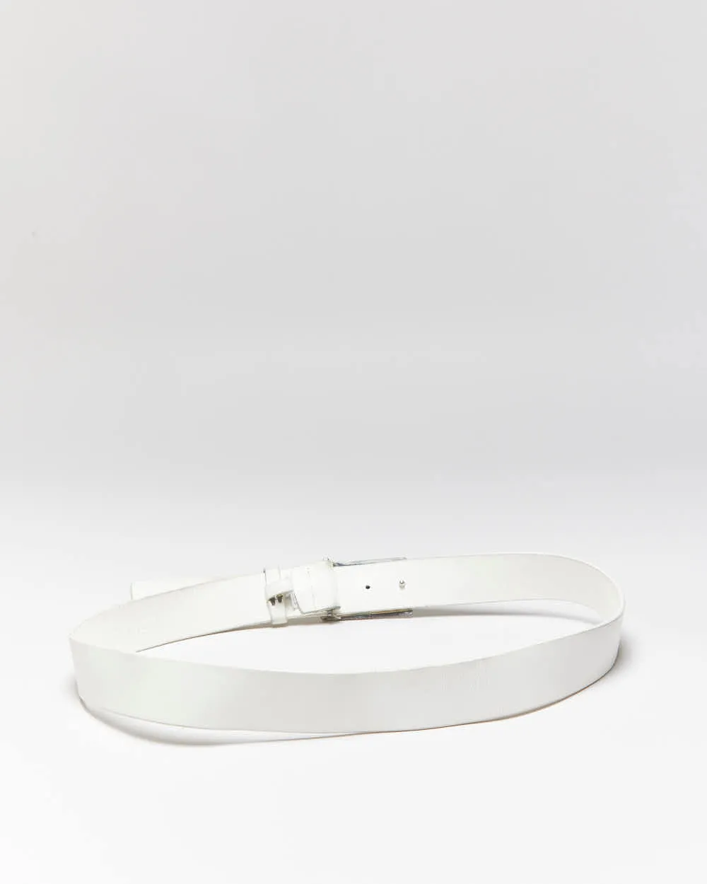 Vintage Armani Exchange Leather Belt - W33-W37 sold by Rokit product image thumbnail 3