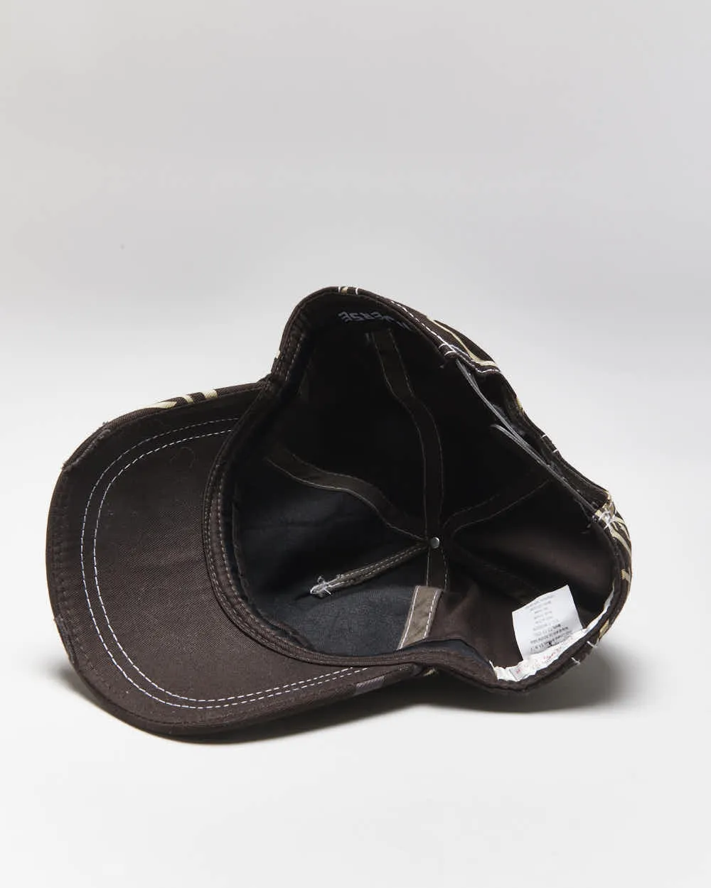 Vintage 00s Converse Baseball Cap - OS sold by Rokit product image thumbnail 4