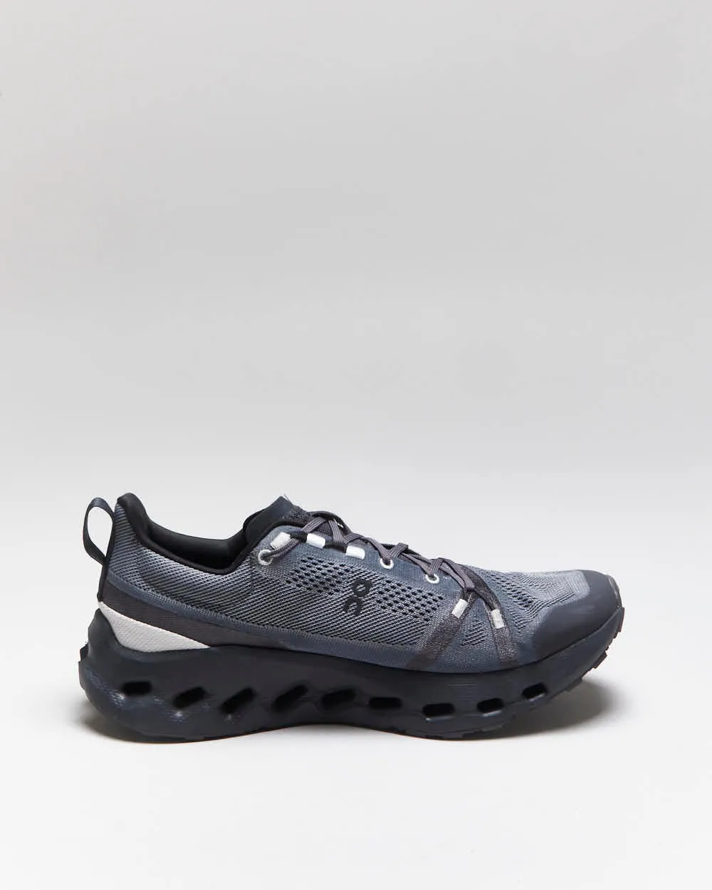 ON Cloudsurfer Trail Trainers - UK10 sold by Rokit product image thumbnail 2