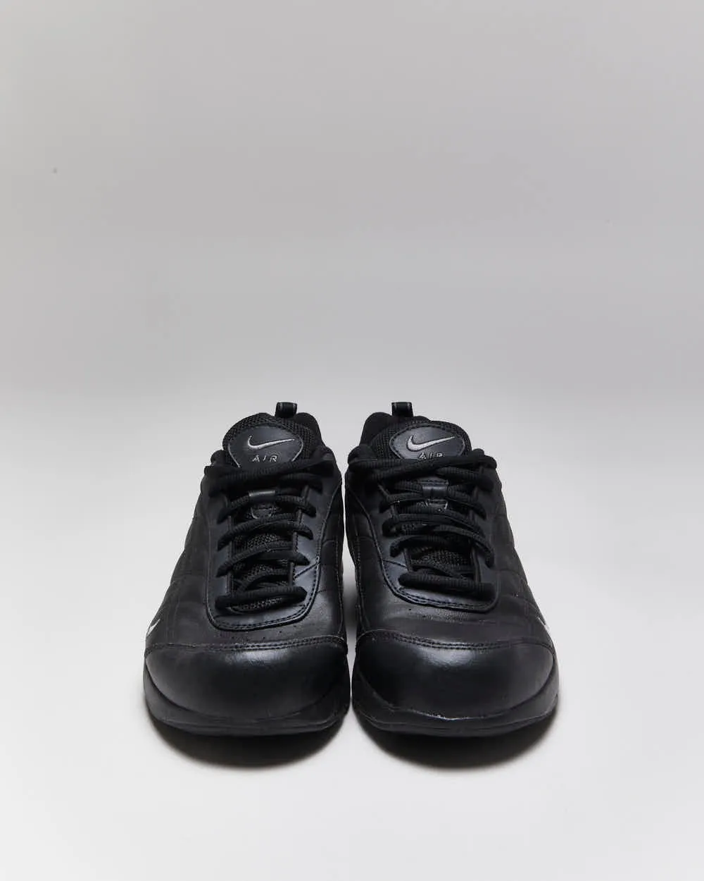 Vintage Nike Airliner Trainers- UK7 sold by Rokit product image thumbnail 3