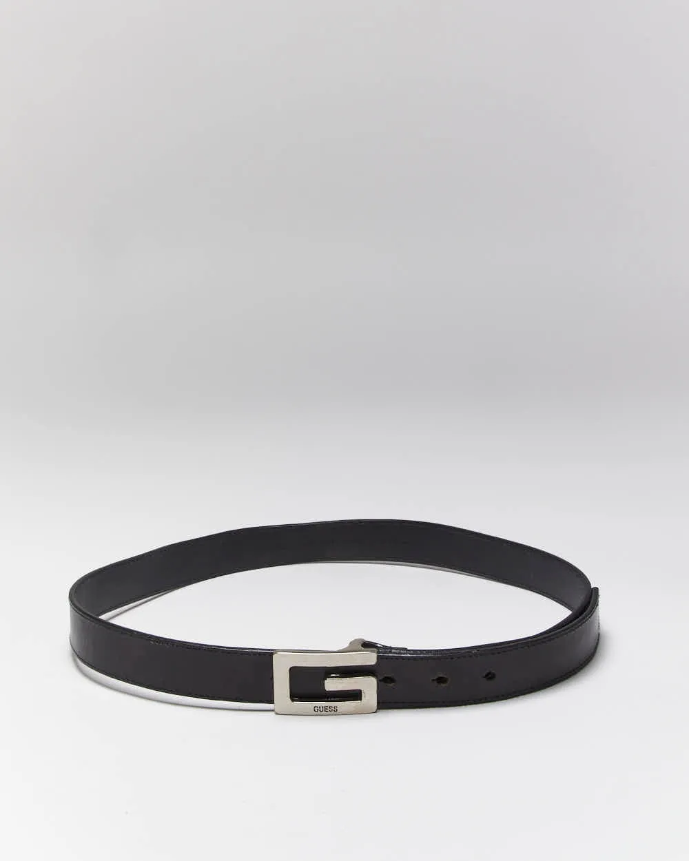 Vintage Guess Leather Belt - W29-W33 sold by Rokit product image thumbnail 2