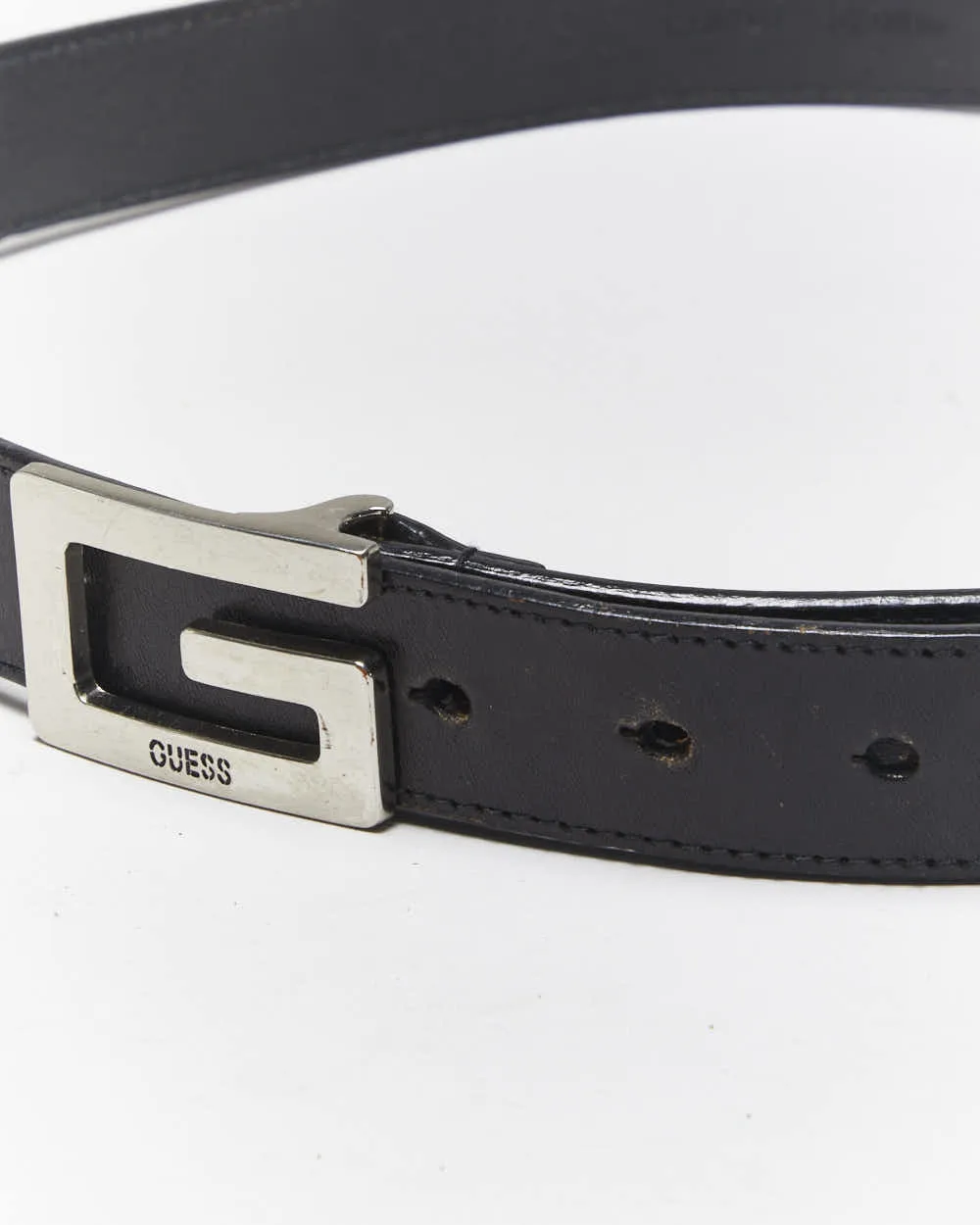 Vintage Guess Leather Belt - W29-W33 sold by Rokit product image thumbnail 3