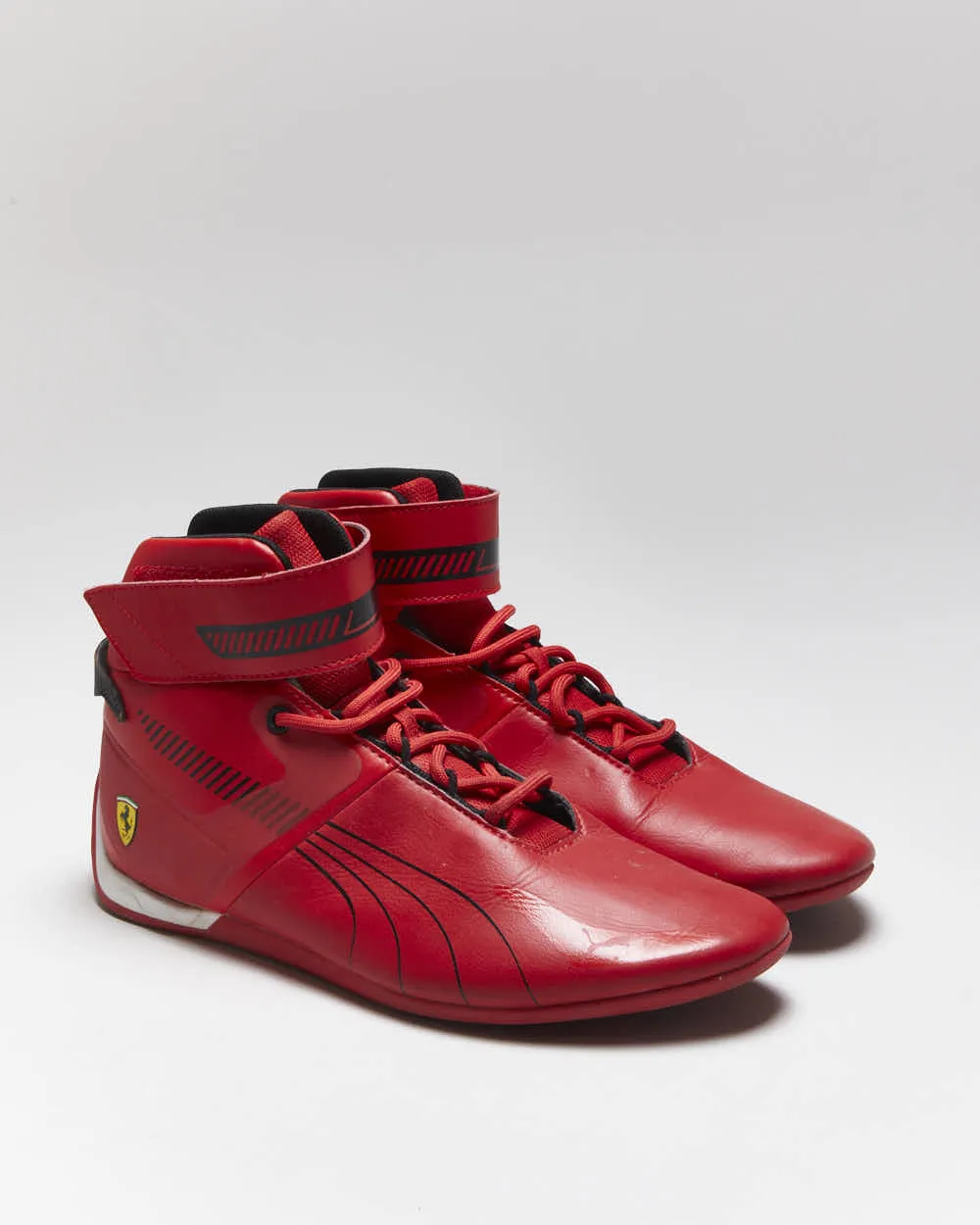 Vintage 00s Puma Scuderia Ferrari A3ROCAT Trainers - UK8 sold by Rokit