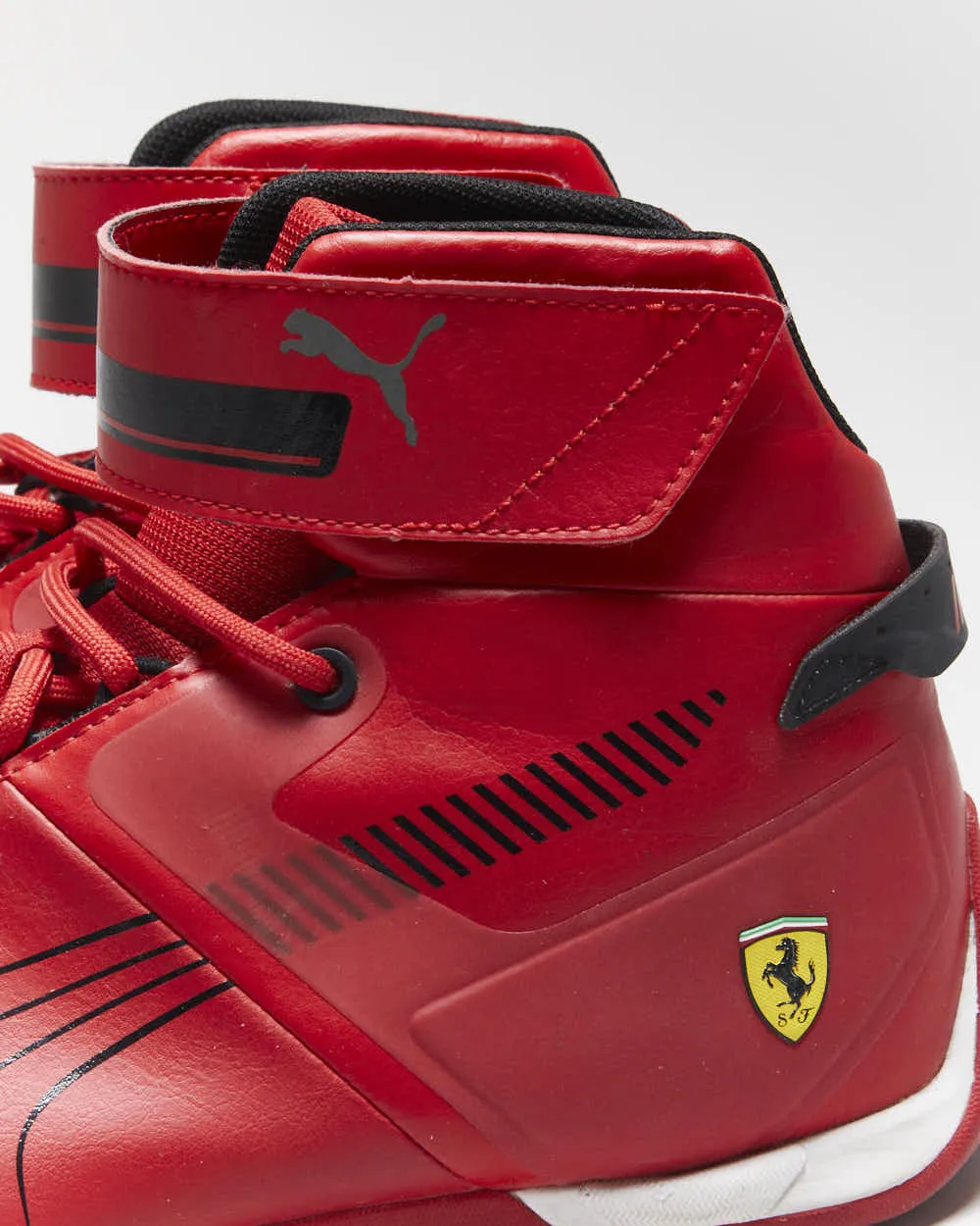 Vintage 00s Puma Scuderia Ferrari A3ROCAT Trainers - UK8 sold by Rokit product image thumbnail 5
