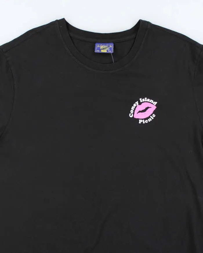 Vintage 2000's Coney Island Picnic Graphic T-Shirt - XL sold by Rokit product image thumbnail 3