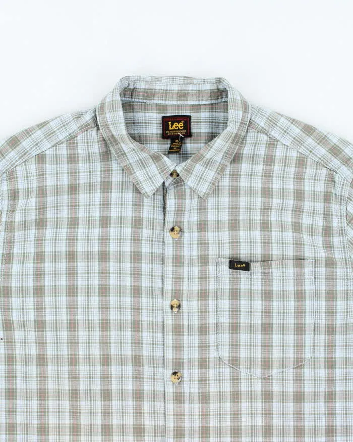 Vintage 90's Lee Striped Short Sleeve Button Up Shirt - XL sold by Rokit product image thumbnail 3