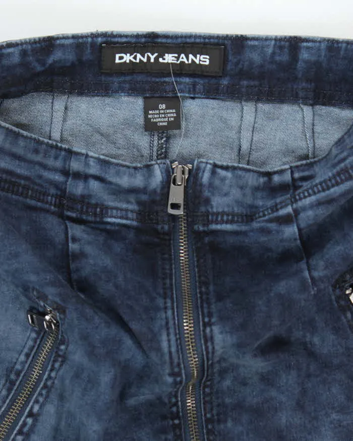 Vintage Y2K DKNY Heavyweight Zip Denim Skirt - M sold by Rokit product image thumbnail 5