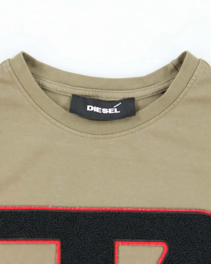 Vintage Y2K Diesel Textured Graphic T-Shirt - M sold by Rokit product image thumbnail 5