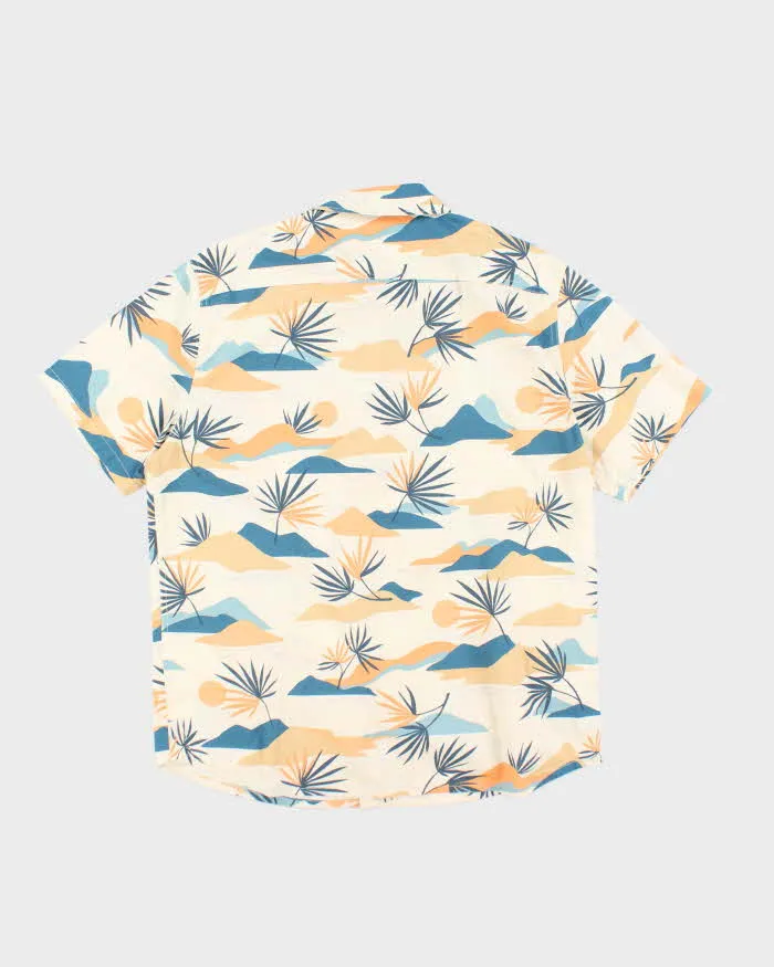 Vintage 2000's Quiksilver Floral Print Short Sleeve Shirt - XL sold by Rokit product image thumbnail 2