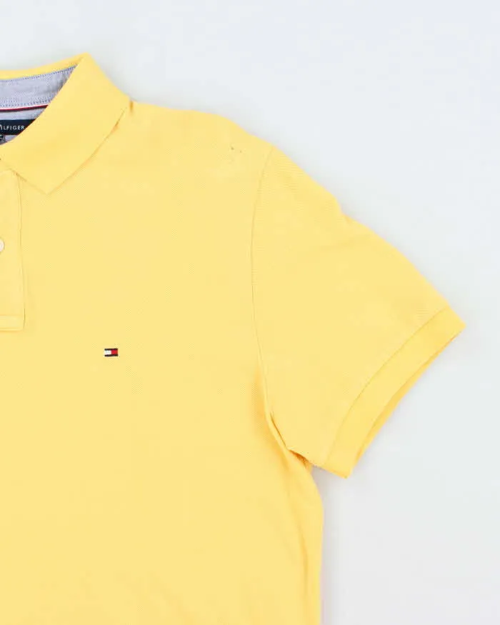 Vintage 2000's Tommy Hilfiger Small Logo Polo Shirt - XL sold by Rokit product image thumbnail 4
