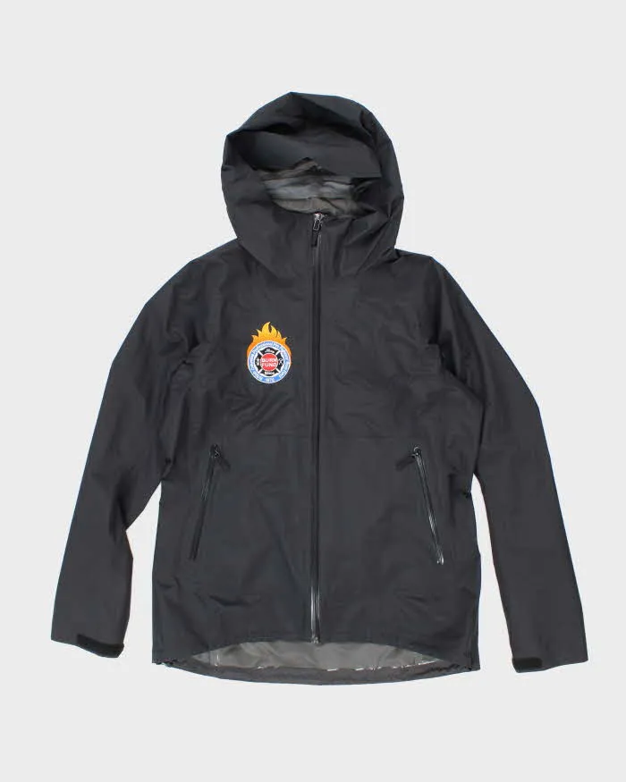 Vintage Arc'teryx Embroidered Gore-Tex Hooded Jacket - L sold by Rokit