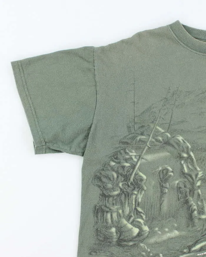 Vintage 2000's Looney Tunes Wylie Coyote Graphic T-Shirt - M sold by Rokit product image thumbnail 4