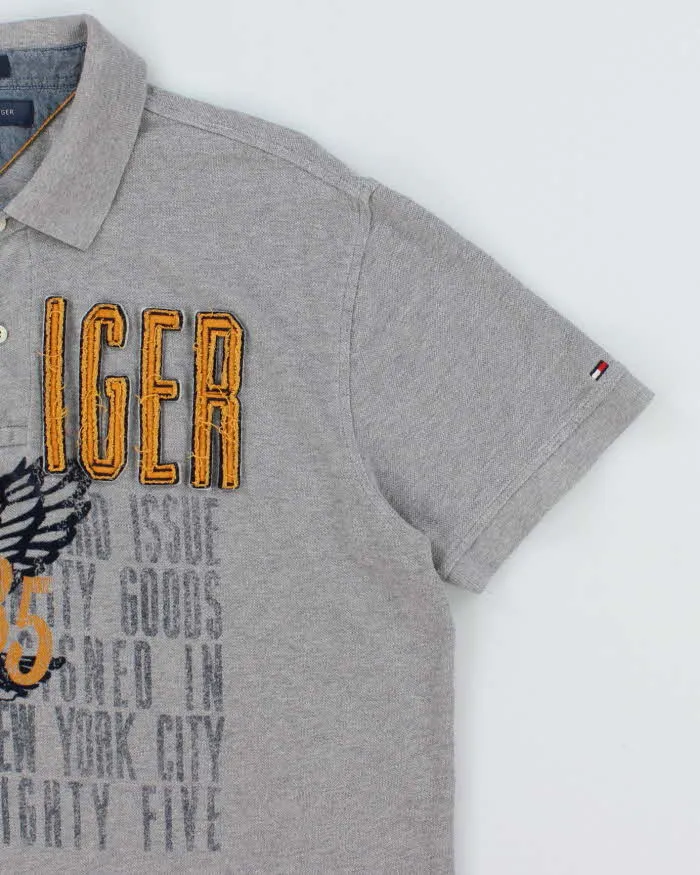 Vintage Y2K Tommy Hilfiger Front Patched Graphic Polo Shirt - L sold by Rokit product image thumbnail 4
