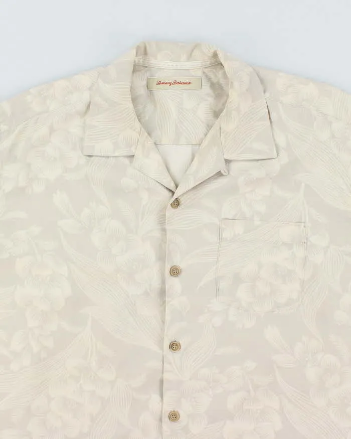 Vintage Tommy Bahama Patterned Silk Hawaiian Shirt - M sold by Rokit product image thumbnail 3