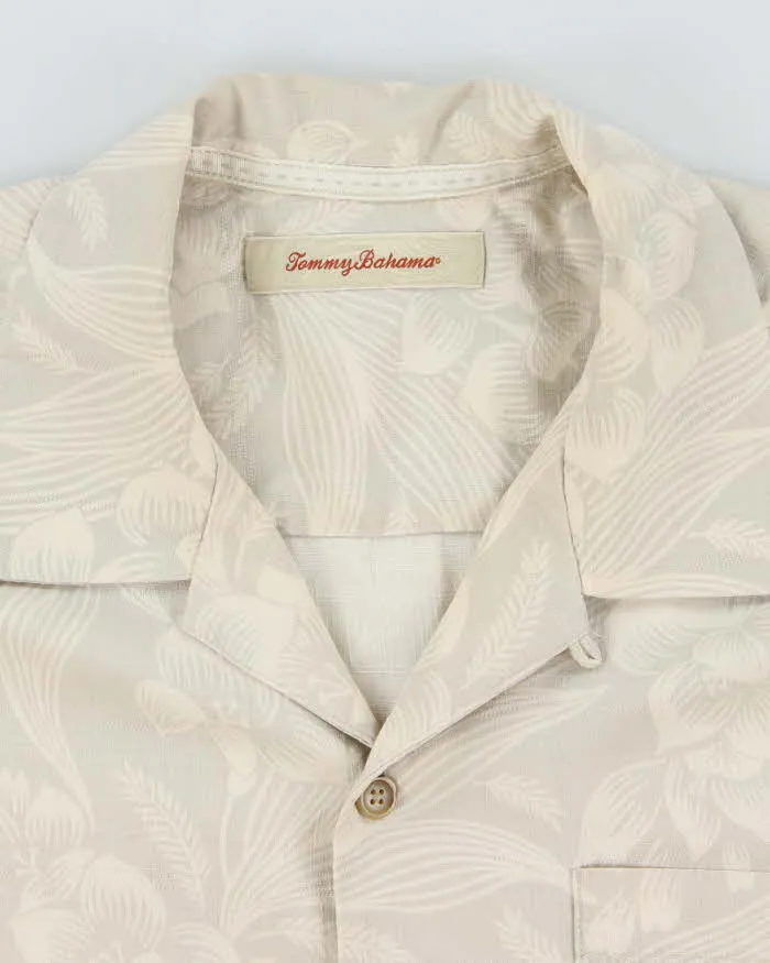 Vintage Tommy Bahama Patterned Silk Hawaiian Shirt - M sold by Rokit product image thumbnail 5