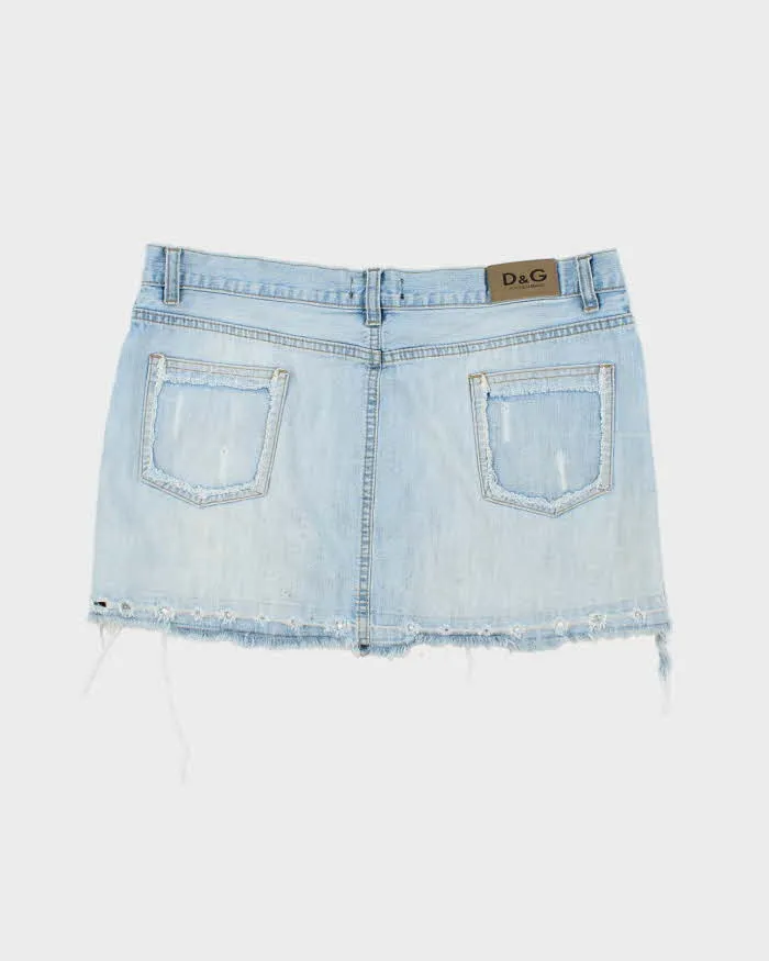 Vintage Y2K Dolce & Gabbana Light Wash Denim Mini Skirt - W26 L13 sold by Rokit product image thumbnail 2