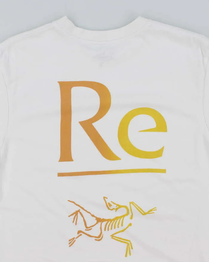 Vintage 2000's Arc'teryx Urvogel Skeleton Logo Graphic T-Shirt - M sold by Rokit product image thumbnail 4